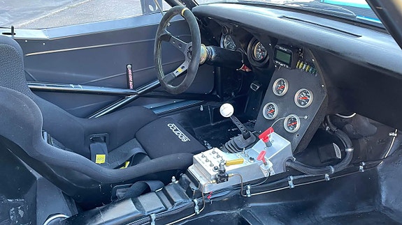 Chevrolet Corvette 13 of 17