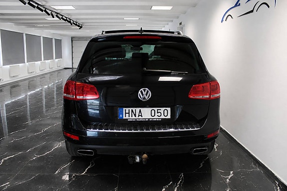 Volkswagen Touareg 7 of 22