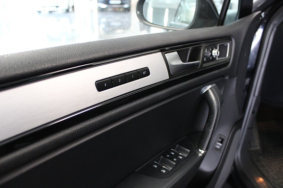 Volkswagen Touareg 19 of 22