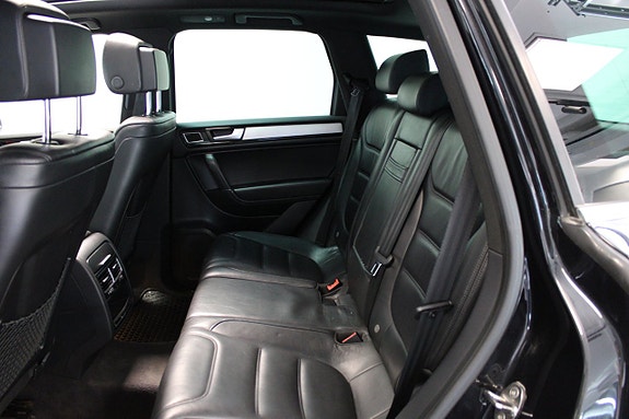 Volkswagen Touareg 16 of 22