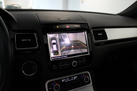 Volkswagen Touareg 20 of 22