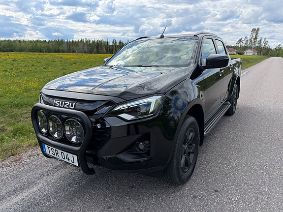 Isuzu D-max 3 of 5