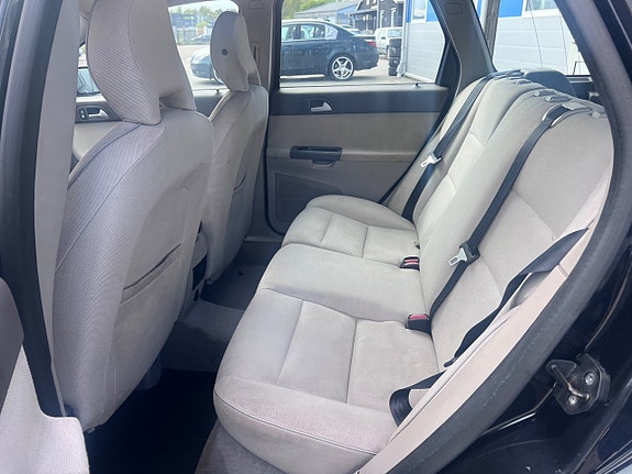 Volvo V50 6 of 6