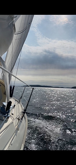 Maxi Fenix Dinette i höstpris – mycket välutrustad & segelklar 8 of 26