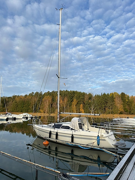 Maxi Fenix Dinette i höstpris – mycket välutrustad & segelklar 6 of 26