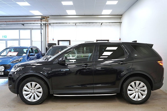 Land Rover Discovery Sport 2 of 5