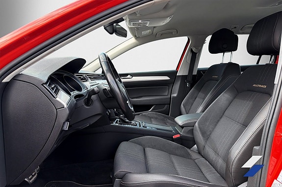 Volkswagen Passat Alltrack 5 of 5