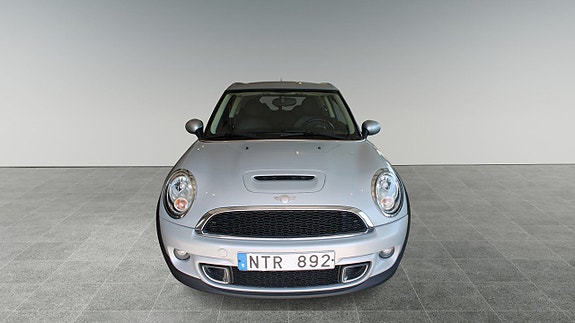 MINI Clubman Cooper S 3 of 12
