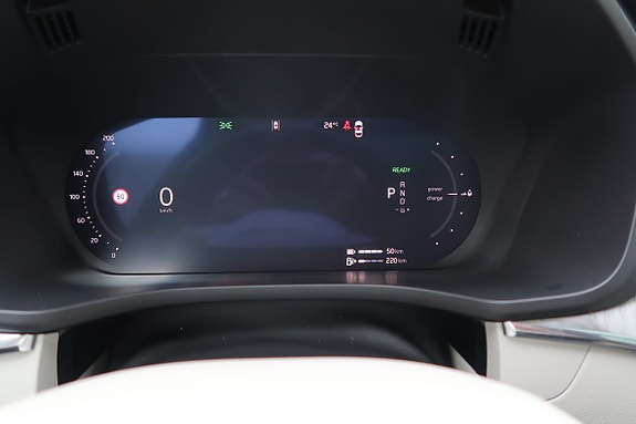 Volvo XC60 10 of 18