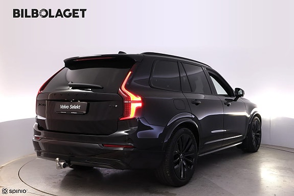 Volvo XC90 3 of 30