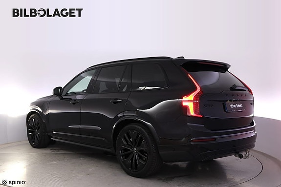 Volvo XC90 4 of 30