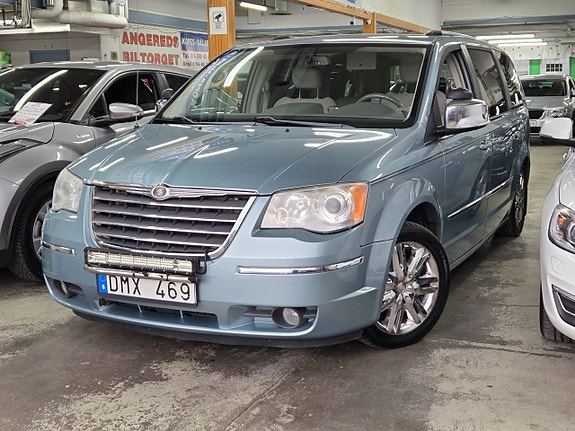 Chrysler Town & Country