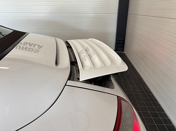 Porsche 911 Carrera 4S 23 of 28
