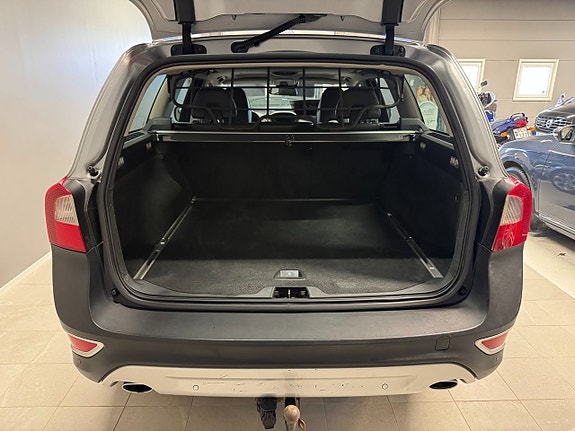 Volvo XC70 17 of 18