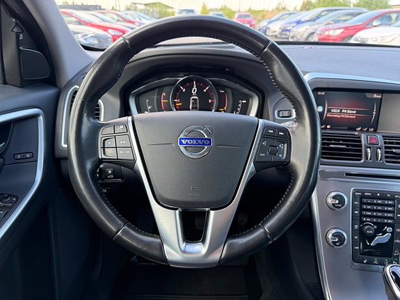Volvo XC60 20 of 24