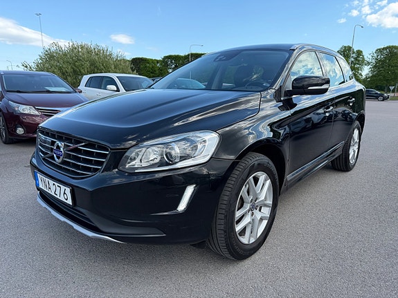 Volvo XC60 8 of 24