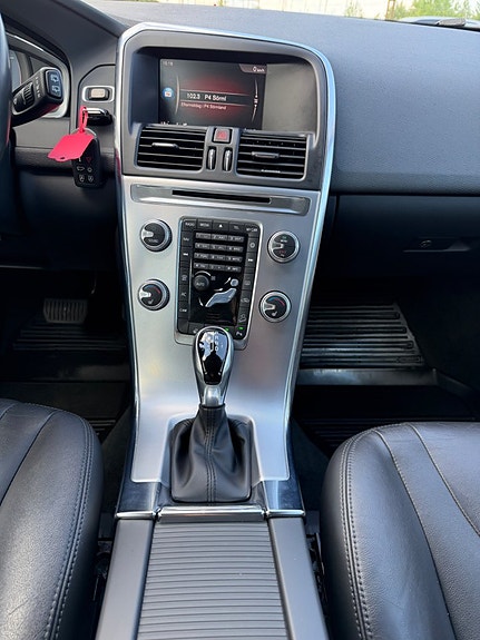 Volvo XC60 21 of 24
