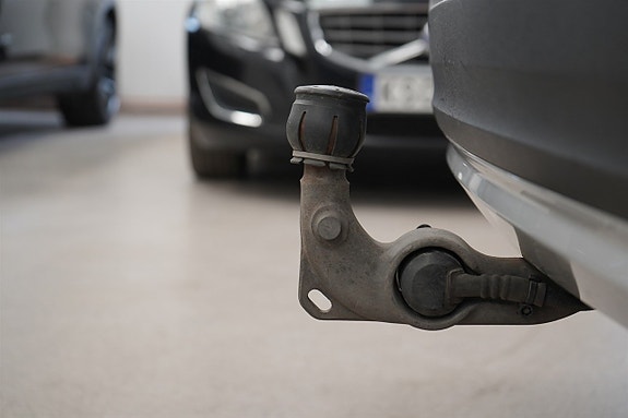 Volvo XC40 11 of 25