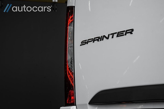 Mercedes-Benz Sprinter 319 12 of 30