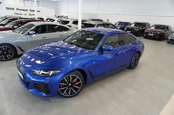 BMW i4 2 of 13