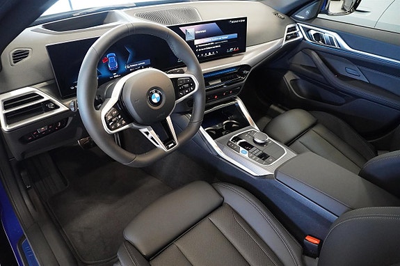 BMW i4 11 of 13