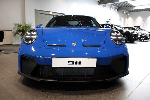Porsche 911 GT3 5 of 5