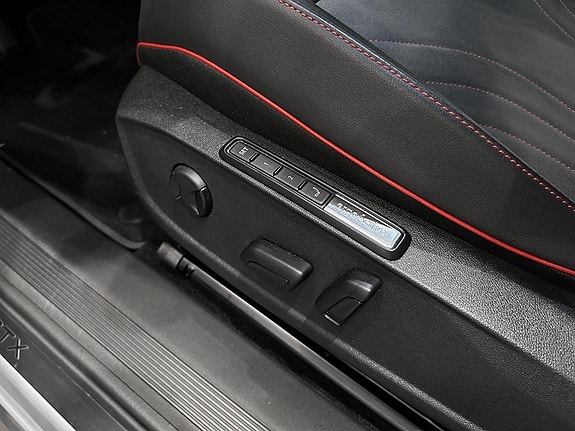 Volkswagen ID.4 GTX 8 of 19