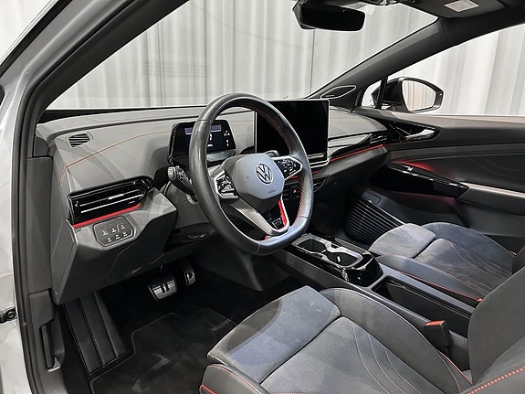 Volkswagen ID.4 GTX 10 of 19