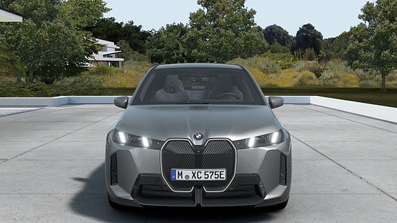 BMW iX 3 of 13