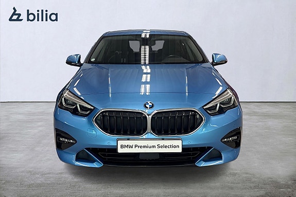 BMW 218 5 of 17