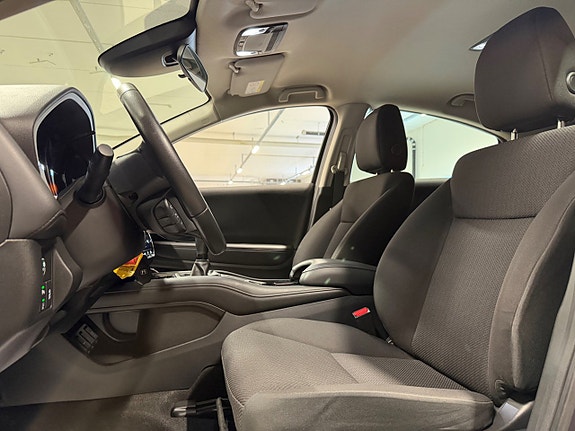 Honda HR-V 11 of 16