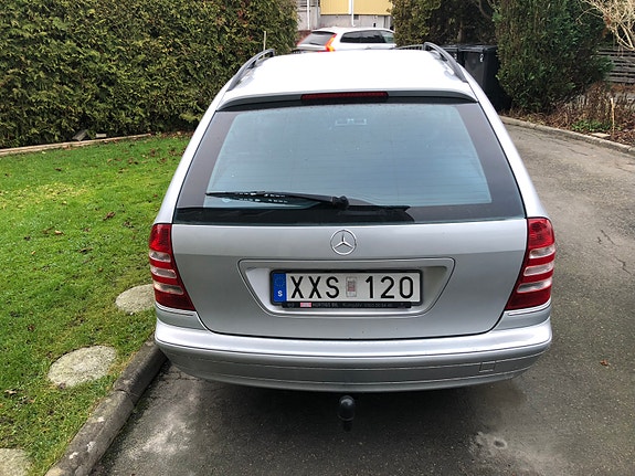 Mercedes-Benz C180 5 of 5