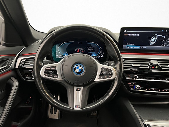 BMW 530e 16 of 30