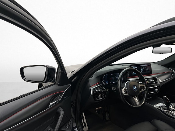 BMW 530e 13 of 30