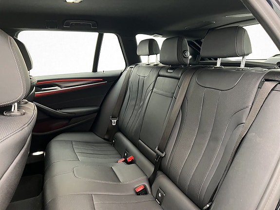 BMW 530e 26 of 30