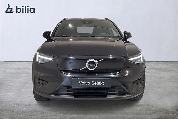 Volvo XC40 5 of 5