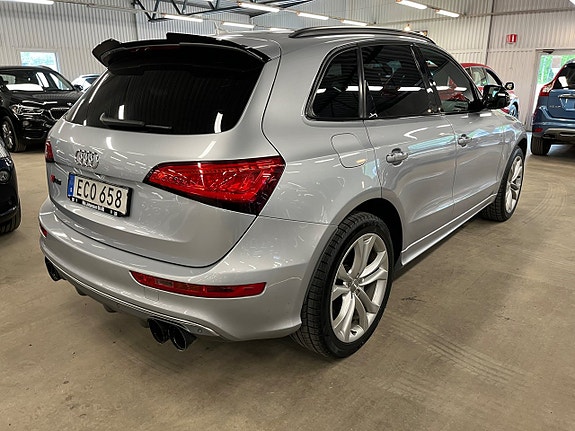 Audi SQ5 3 of 5