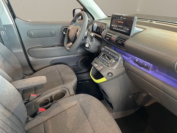 Hyundai Inster 12 of 14