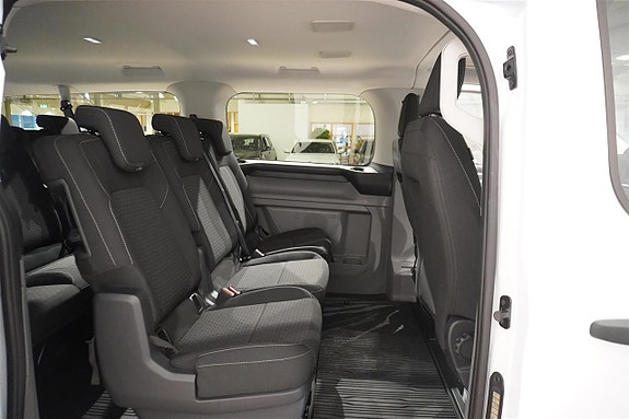 Ford Transit Custom 12 of 14