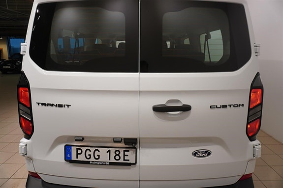 Ford Transit Custom 9 of 14