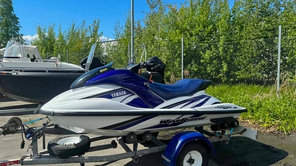 Yamaha Waverunner 800 GP