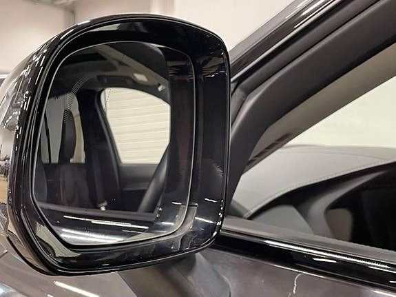 Volvo XC90 26 of 27