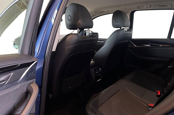 BMW X3 11 of 18