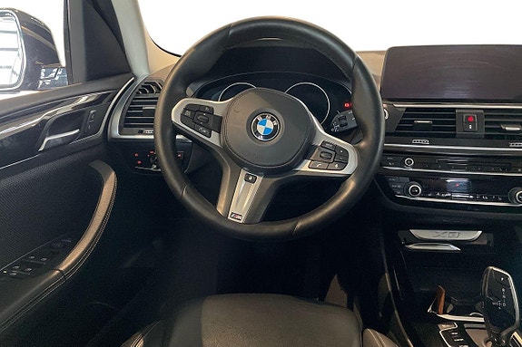 BMW X3 9 of 18
