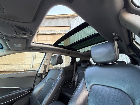 Hyundai Santa Fe 6 of 15
