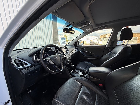 Hyundai Santa Fe 5 of 15