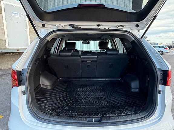 Hyundai Santa Fe 13 of 15