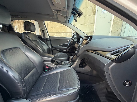 Hyundai Santa Fe 14 of 15