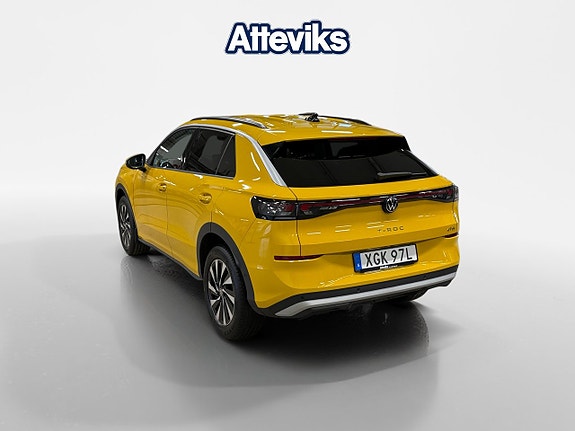 Volkswagen T-Roc 5 of 15