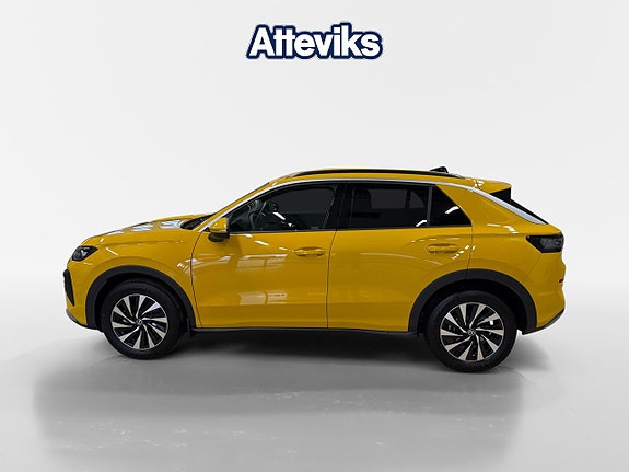 Volkswagen T-Roc 6 of 15